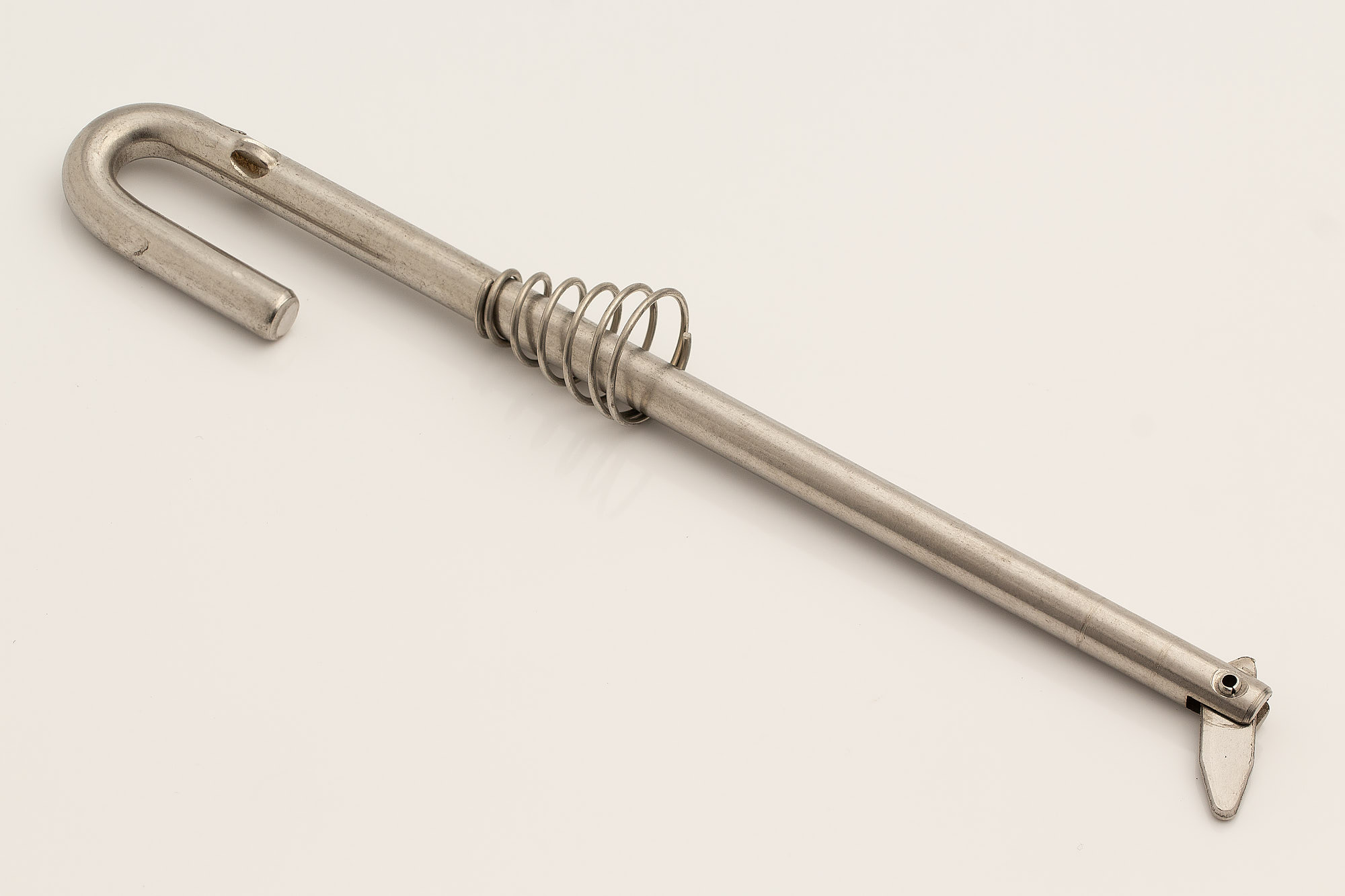 Штырь трима 689-43160-00