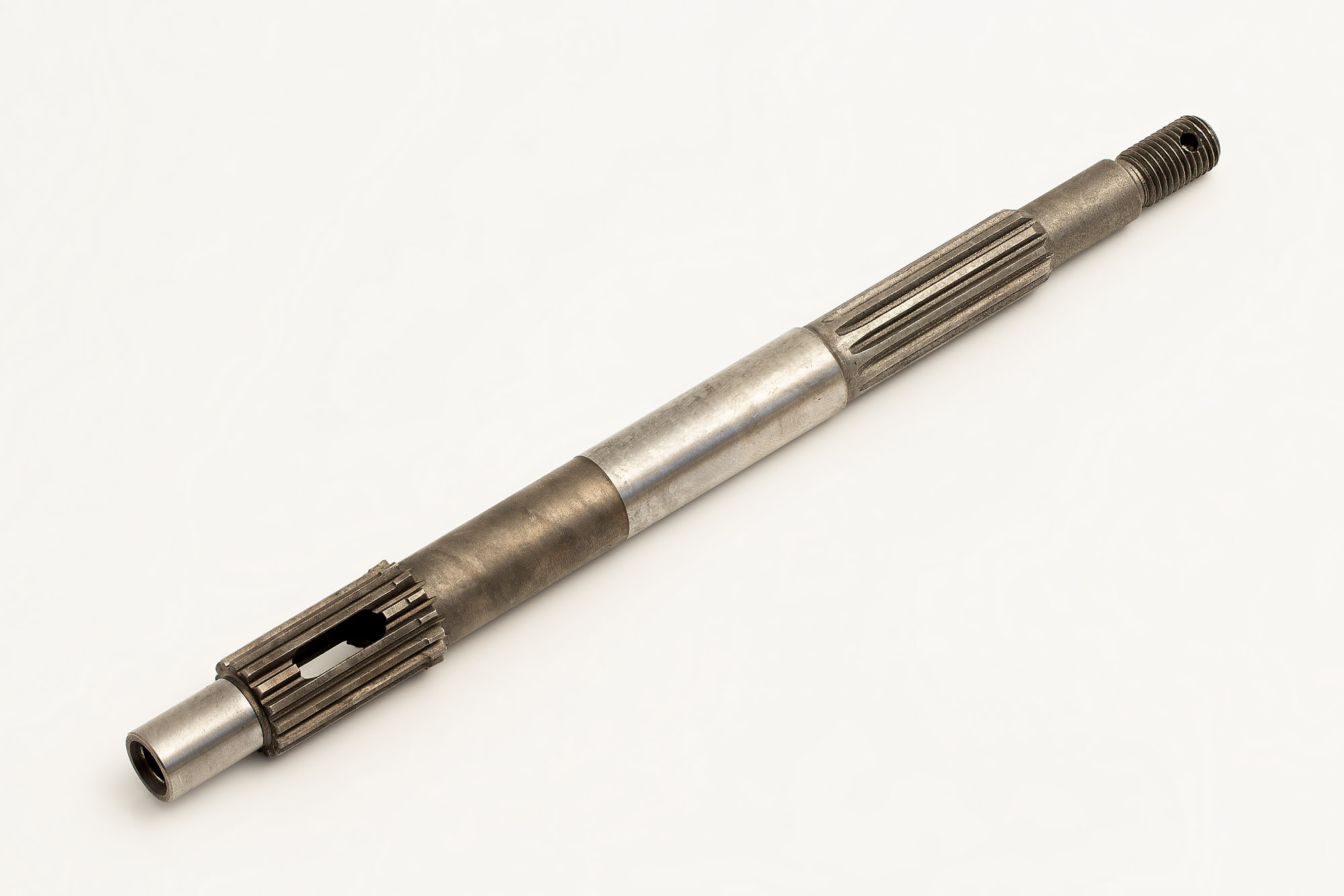 Вал гребной TOHATSU 8HP 3B2-64211-0 W